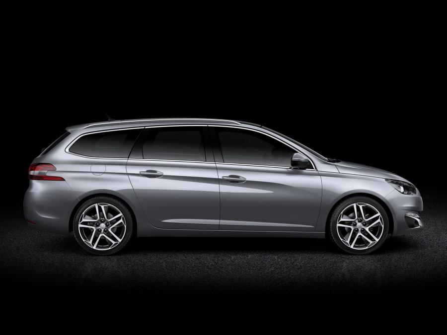  Peugeot 308 SW 2014 года  (фото 34 из 46)